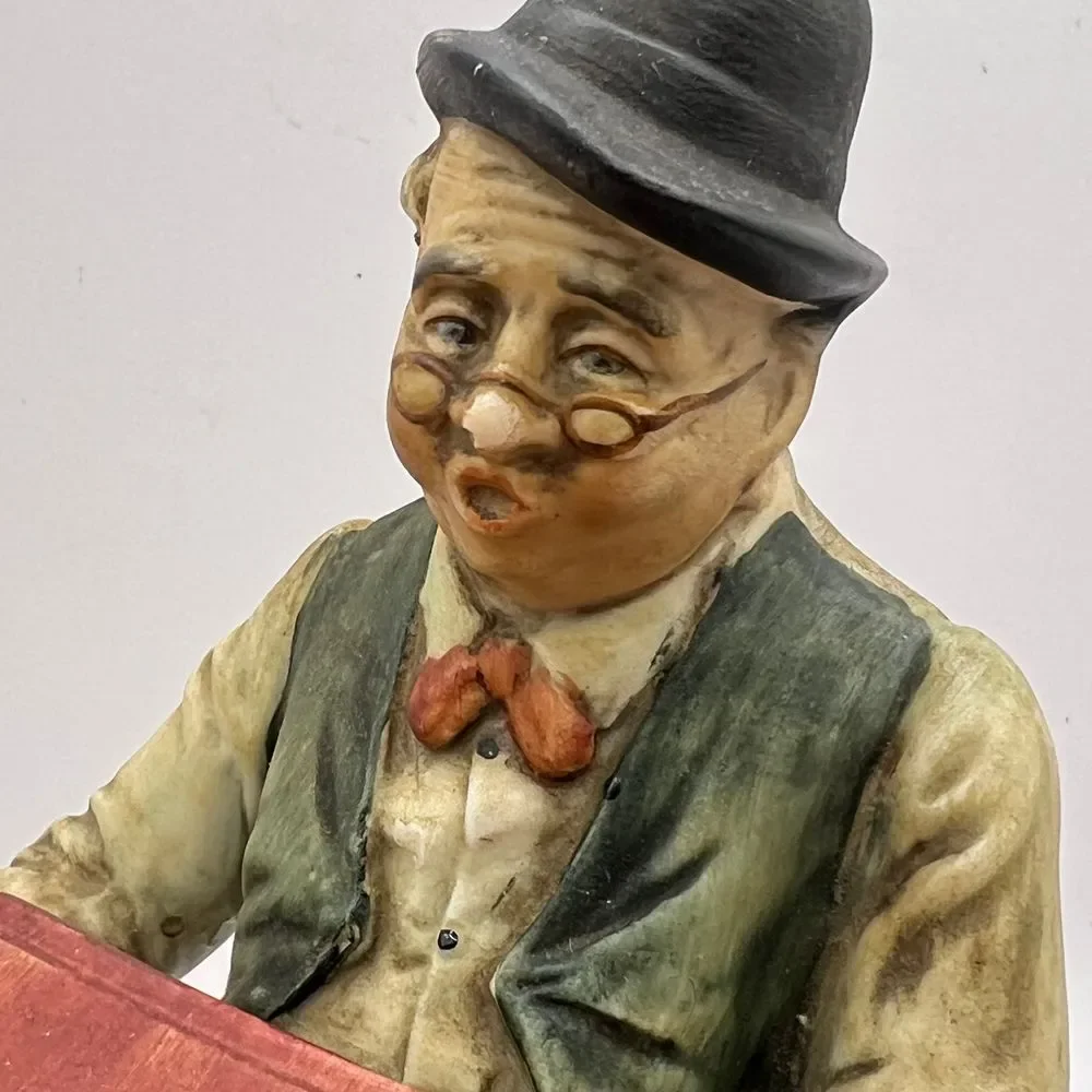 Vintage Ceramic Gentleman Figurine Music‎ Box Decorative Collectible Home Decor